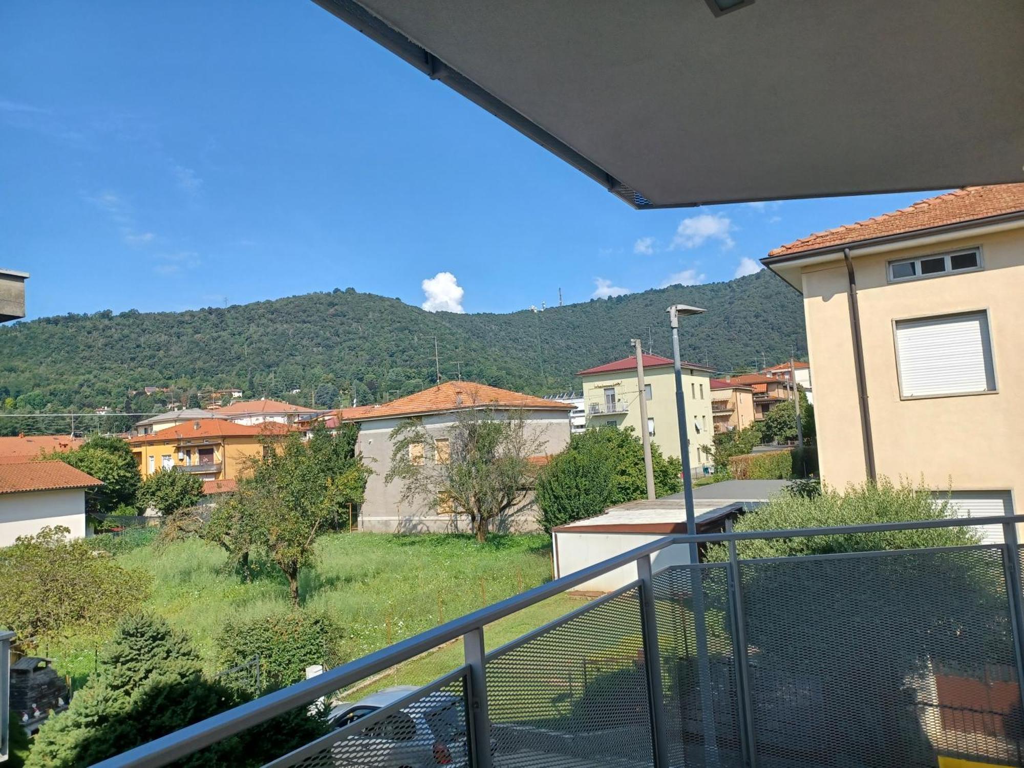 Donna Di Coppe Apartment Torre Boldone 外观 照片