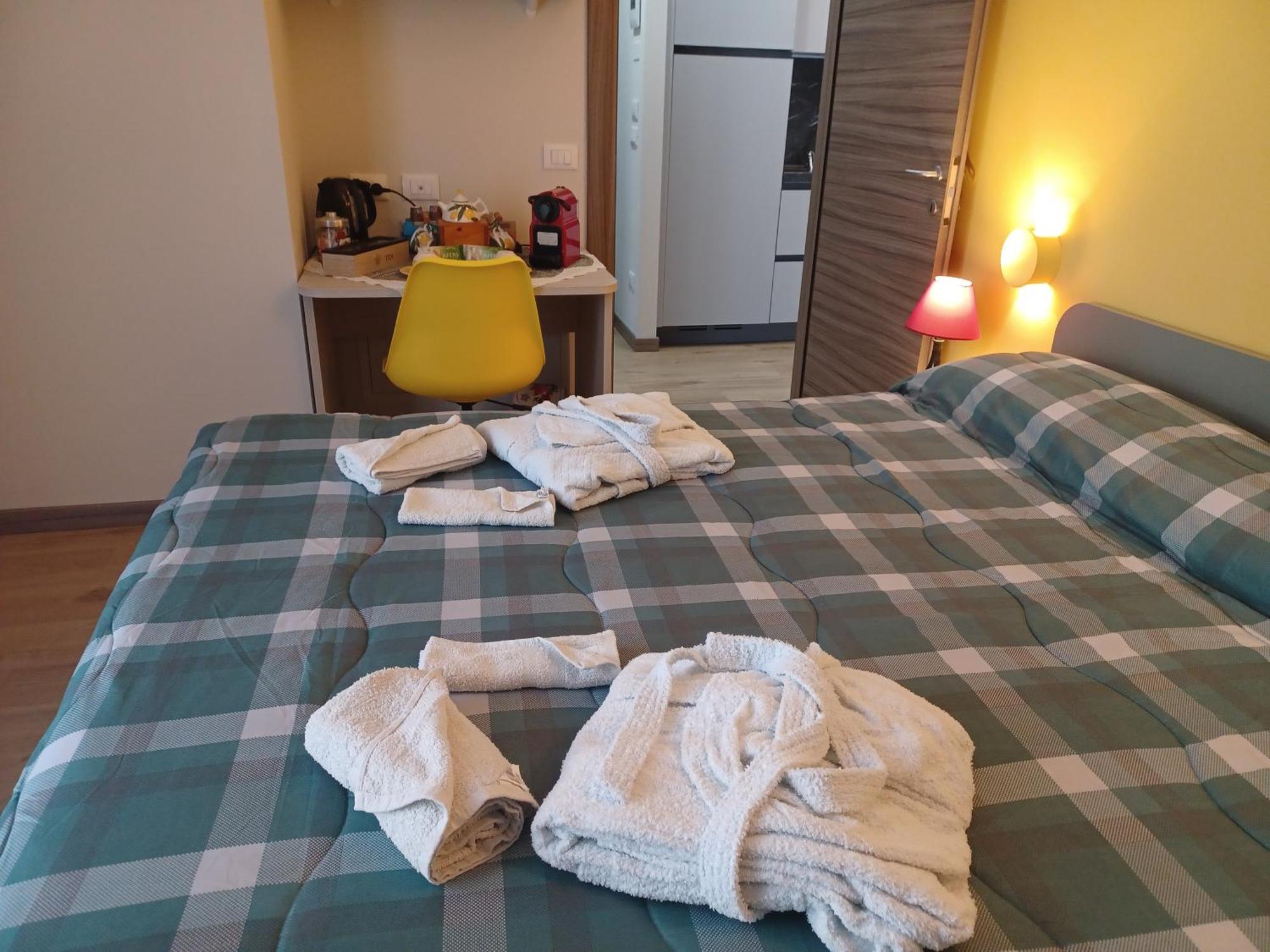 Donna Di Coppe Apartment Torre Boldone 外观 照片